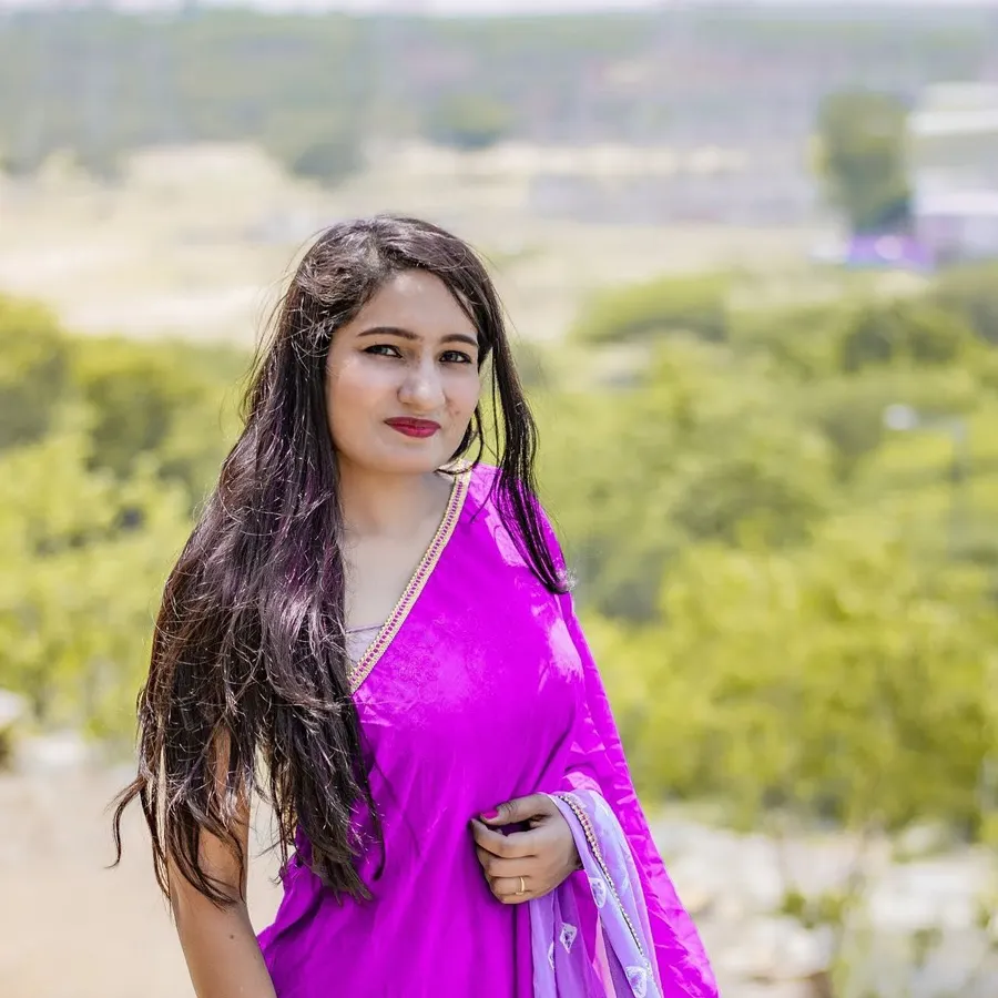 Random shot
.
.
In frame : vandana.vandy.52 Shot : sketchbycam Retouch: sketchbycam. Photograph by Sketch by Cam.