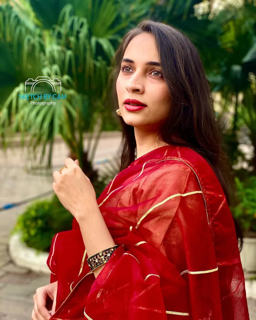 Almost nothing need be said when you have eyes.
.
.
.
.
In frame : satrupa_arora PC : sketchbycam . Beautiful outfit by pinakibyritika. Photograph by Sketch by Cam.