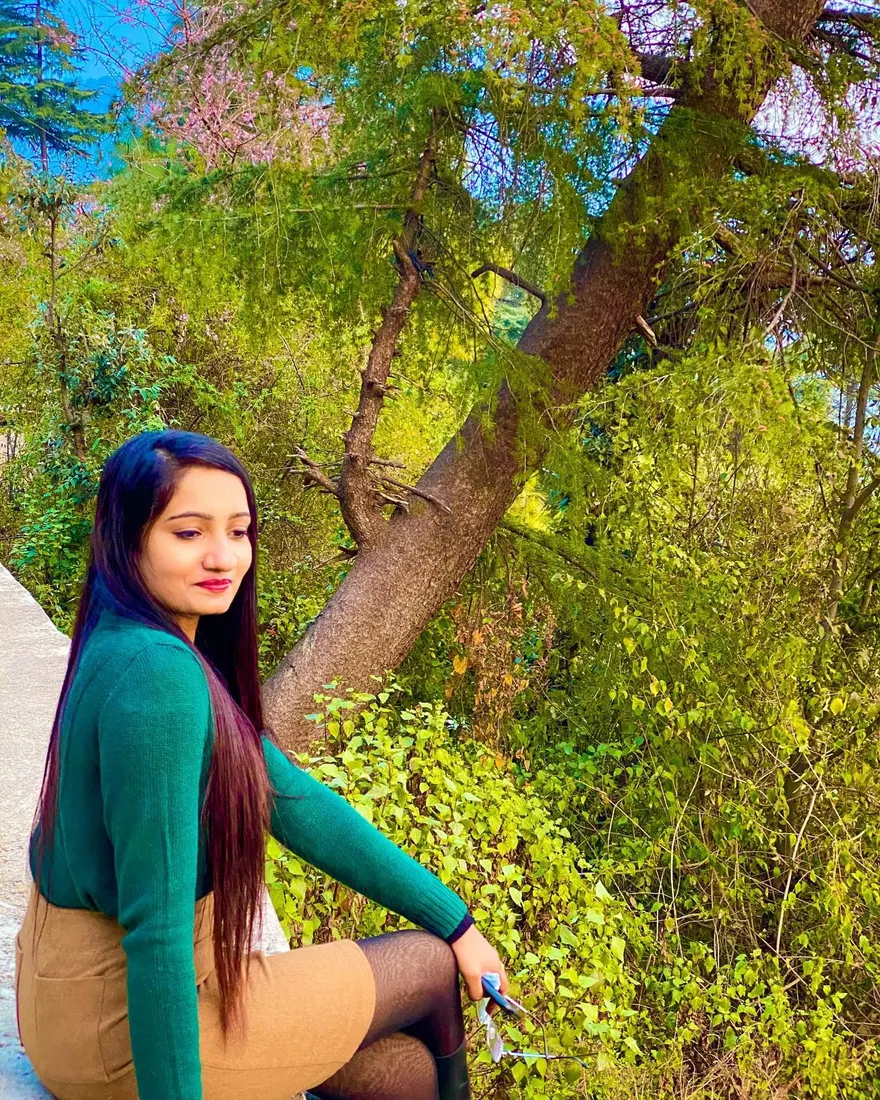 Good girls go to heaven, bad girls go everywhere.
.
.
In frame : vandana.vandy.52 Shot : sketchbycam. Photograph by Sketch by Cam.