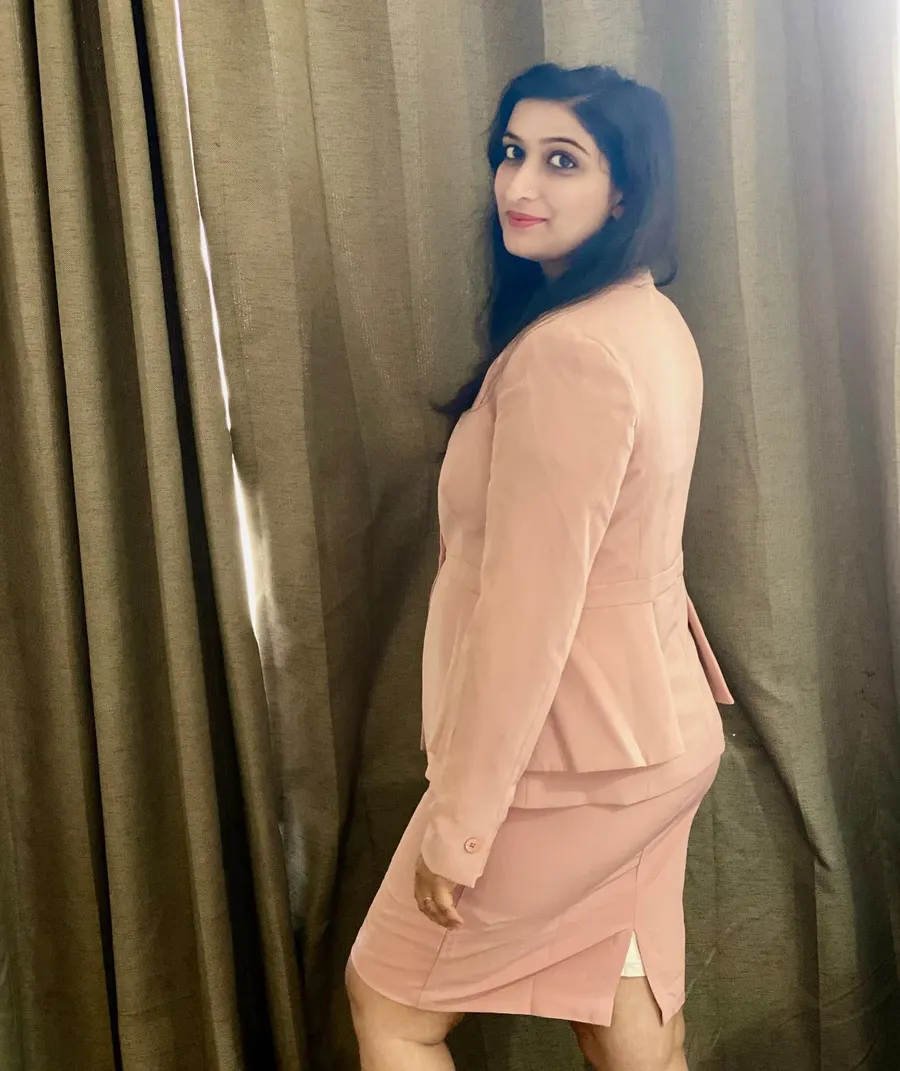 her attitude savage but her heart is gold.
.
.
(Shot on phone)
.
.
In frame : anusha_verma_29. Photograph by Sketch by Cam.